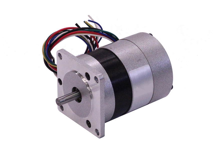 CBFB 70W NEMA 23
24 V 0,2 Nm 3500 rpm KLMT04141-B